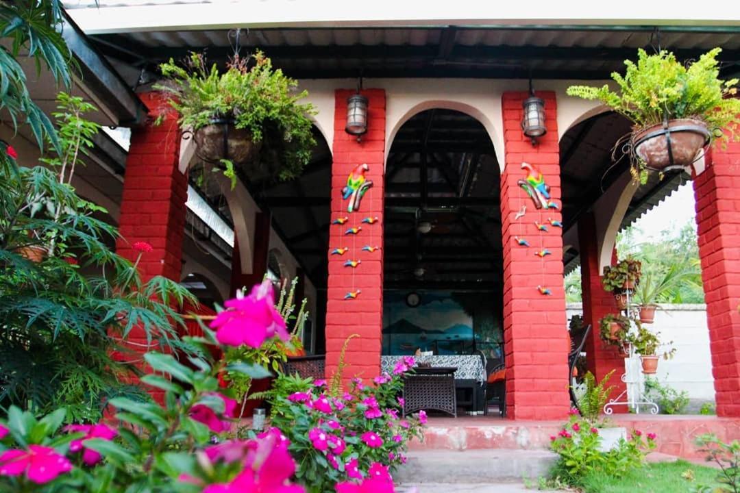 Hospedaje Hefziba Moyogalpa Exterior photo